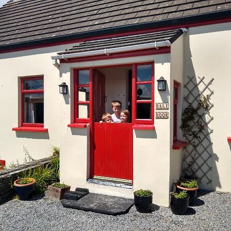 Half Door Cottage Дулин Екстериор снимка
