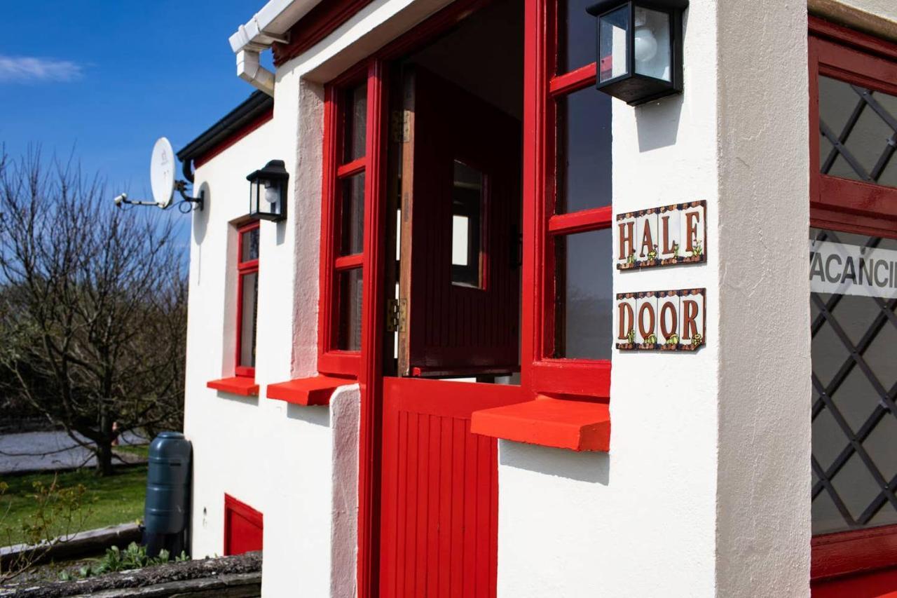 Half Door Cottage Дулин Екстериор снимка